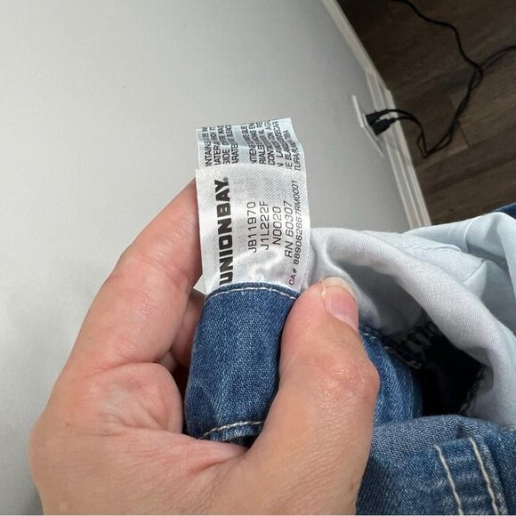 UNIONBAY Juniors Size Small Rosemarie Drapey Denim Romper NEW Blue Tencel Jean - Picture 10 of 12